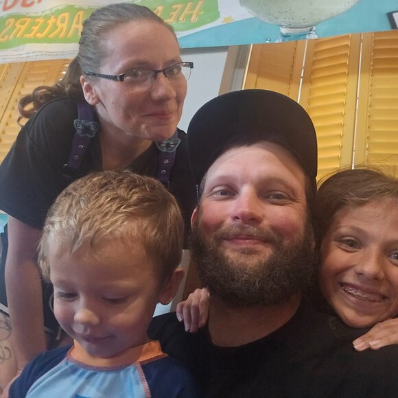 Meet your Posher, Alexander - Picture 2 of 2